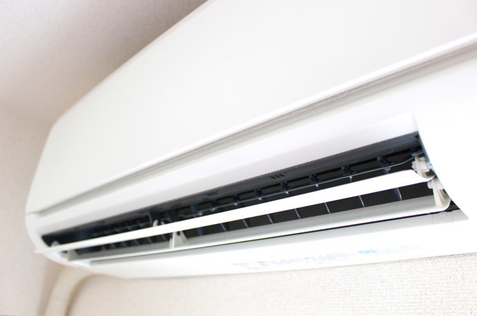 【元業者が伝授】エアコンの暖房が効かない時の簡単な対処法