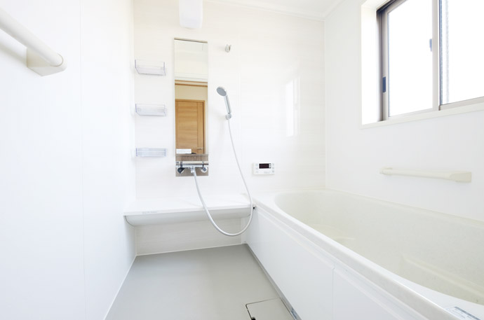加湿器以外で部屋を乾燥から守る５つの方法４．お風呂のドアを開けておく